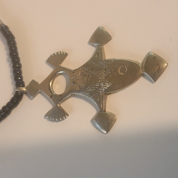 African hand made necklace - Picture 3 of 6